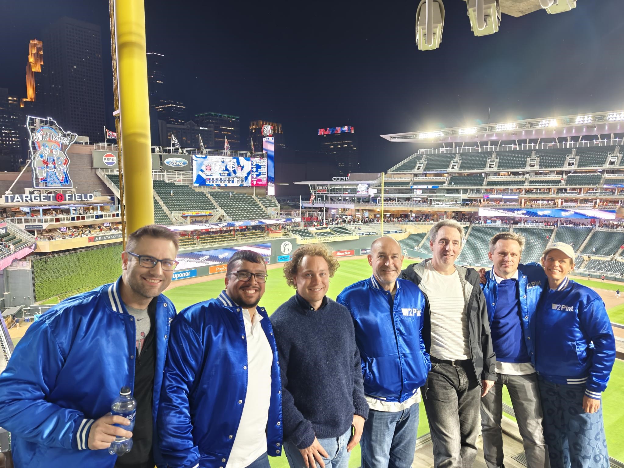 mms-moa-5.jpg 2Pint Software hosts MMS MOA attendees at a Twins vs. Orioles game